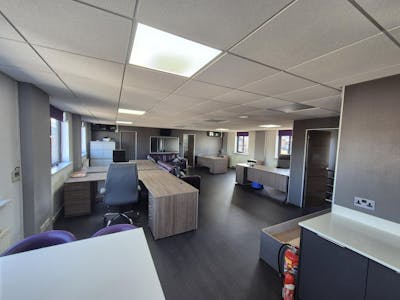 Unit 2 - 5, Stockport, Industrial/Logistics / Investment / Office To Let / For Sale - 20260303_125039.jpg