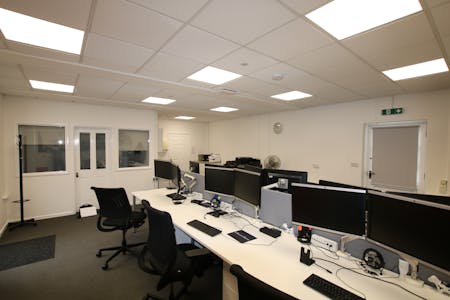 12 Pummery Square, Dorchester, Office / Retail - In Town To Let - IMG_4254.JPG