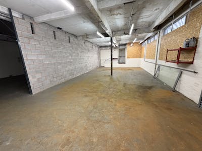 Ground Floor, 310 Haslucks Green Road, Solihull, Retail / Trade Counter To Let - Photo 13-02-2026, 09 08 10.jpg