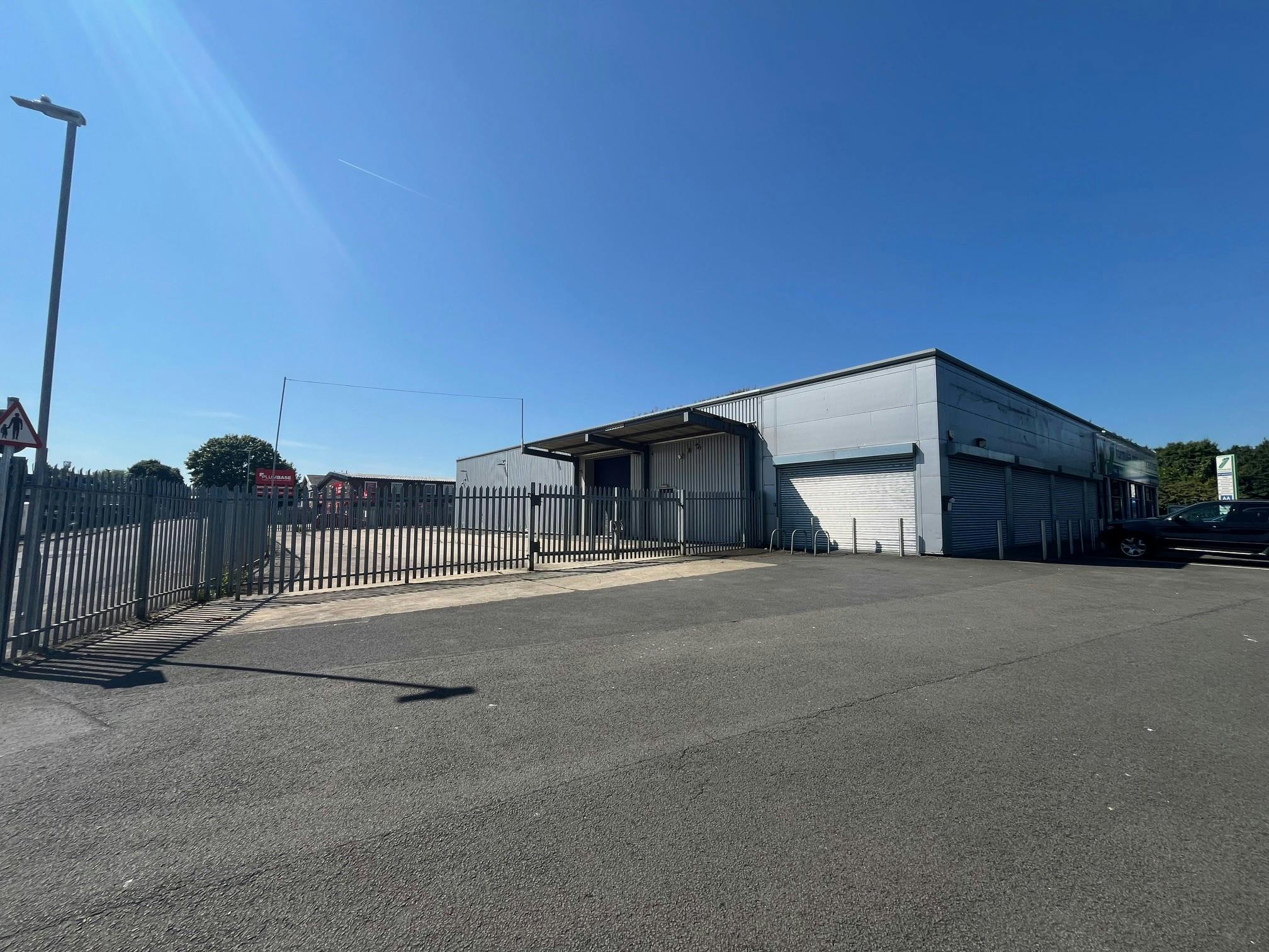 Unit 2268B, Dunbeath Road, Elgin Industrial Estate, Swindon, Industrial To Let - new 2.jpg