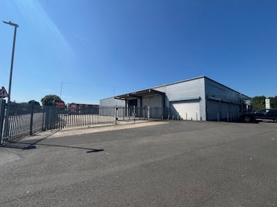 Unit 2268B, Dunbeath Road, Elgin Industrial Estate, Swindon, Industrial / Warehouse To Let - new 2.jpg