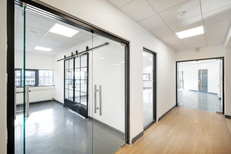Unit 2000, Regis Road, London, Office To Let - Unit2000KentishTown-20.jpg