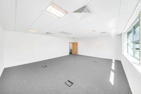 Gateway House, New Chester Road, Wirral, Office To Let - _SPY6611.jpg