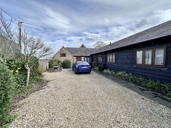 The Old Dairy North Weston Business Centre, Thame, Office / Other To Let - IMG_9445.jpeg