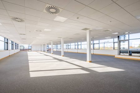 Ailsa House, Turnberry Park Road, Leeds, Office To Let - _96A5897HDR.jpg