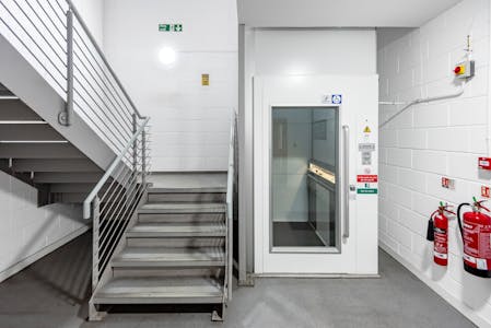 16 Grange Road, Livingston, Industrial To Let / For Sale - 16 Grange Road, Livingston COMPRESSED (40 of 97) (2).JPG