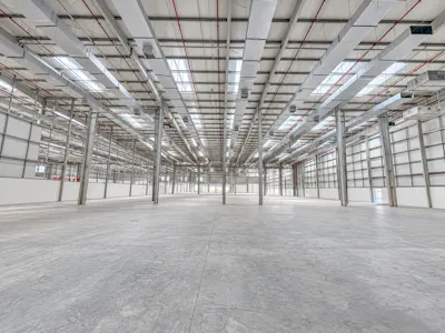 New-Build Grade A Warehouse Facility, Jebel Ali Free Zone, Dubai, Warehouse To Let / For Sale - image00003.png