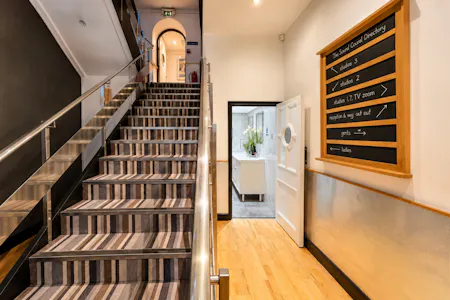 23 Gosfield Street, London, Office For Sale - stairs