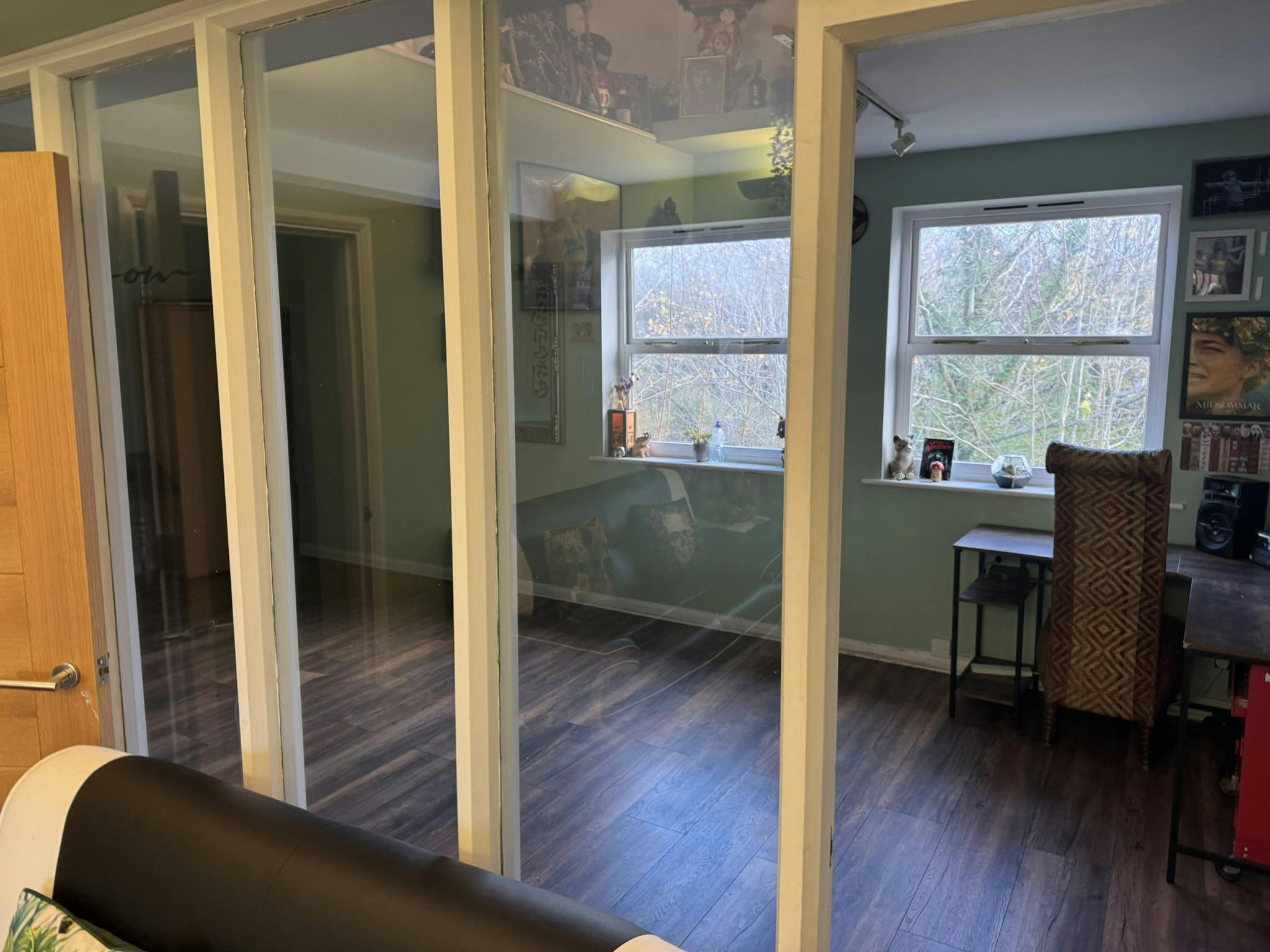 10B Robin Hood Road, Woking, Offices To Let - IMG_6334.JPEG