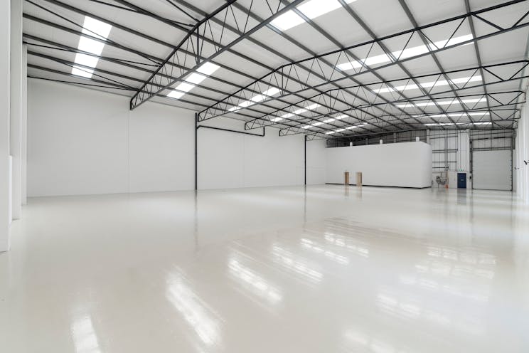 Unit B5, Worton Grange Industrial Estate, Reading, Industrial / Warehouse To Let - IW090524CA060.jpg