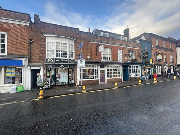 5 The Borough, Farnham, Retail To Let - IMG_0635.JPG