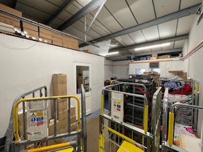 14 Cattell Road, Warwick, Warehouse To Let - Internal 2.jpg
