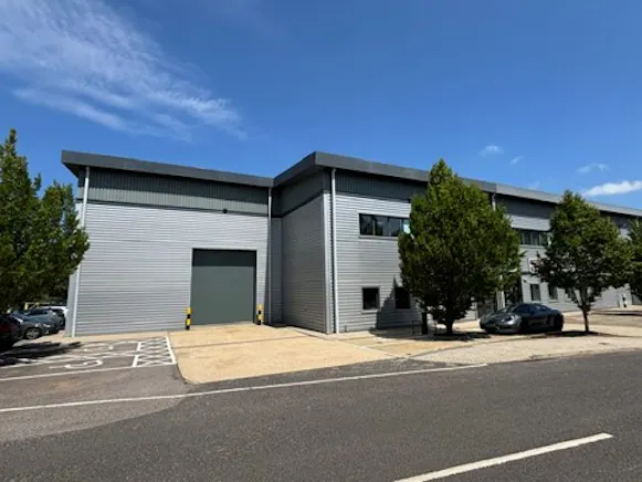 Unit 9, Hatch Industrial Park, Basingstoke, Industrial To Let - Picture15.jpg