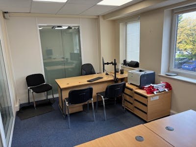 Hollies House, Suite G, Potters Bar, Office To Let - 2.jpg