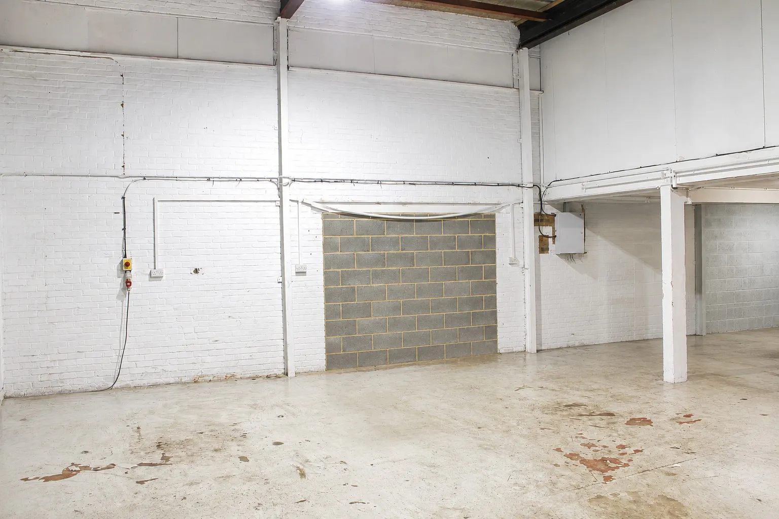 Unit 1 Joseph House, Harlow, Industrial For Sale - Internal warehouse.jpg