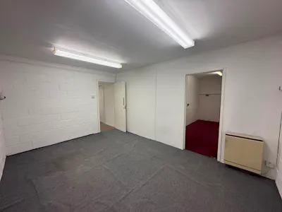 25 Farriers Way, Southend-on-Sea, Industrial To Let - WhatsApp Image 2026-06-25 at 16.47.50.jpeg