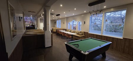 12 High Street, Hailsham, Leisure / Office / Pub / Bar / Club / Retail / Retail - In Town Lease Assignment - 20251219_155936.jpg