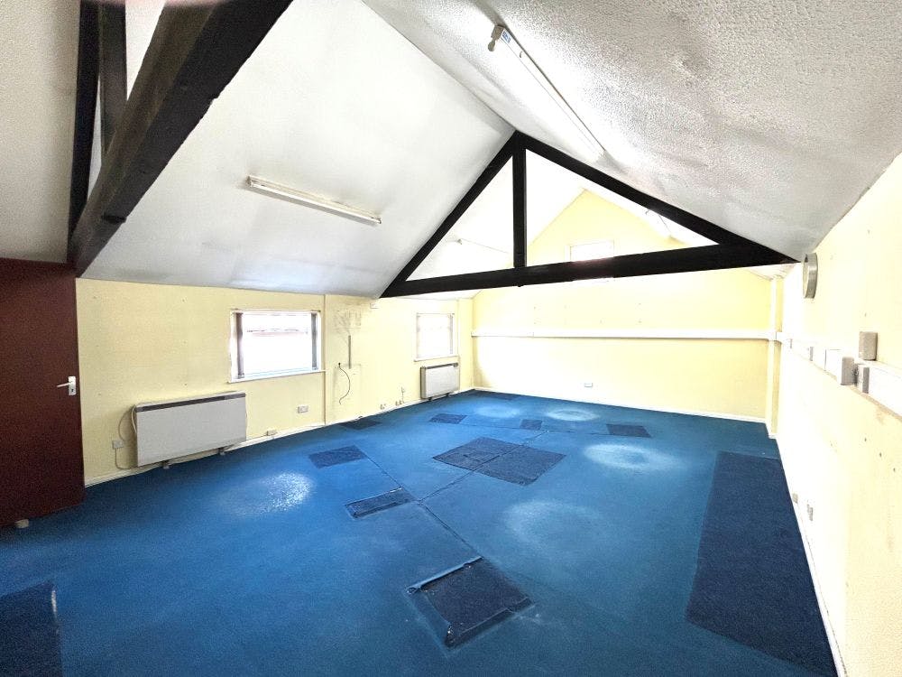 Rear of 2 North Street, Bicester, Industrial / Office / Retail To Let - IMG_7449.jpg