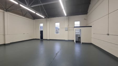 Unit 82, Hartlebury Trading Estate, Kidderminster, Industrial / Workshops To Let - Image 2