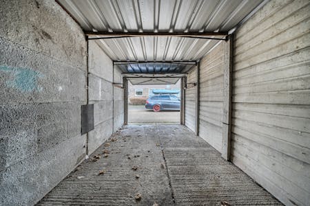 Garages 1-13 Dene Court, London, Investment For Sale - 1397335-15-696f855a8d897.jpg