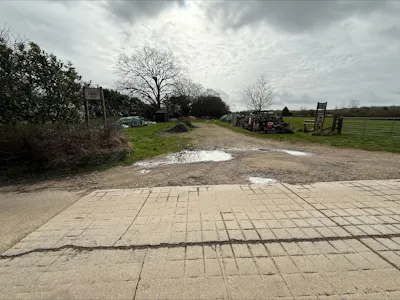 Blackmires Lane, Towcester, Light Industrial / Office / Warehouse To Let / For Sale - processed-8311FF51-A597-4F98-AF31-C48623282B03.jpeg