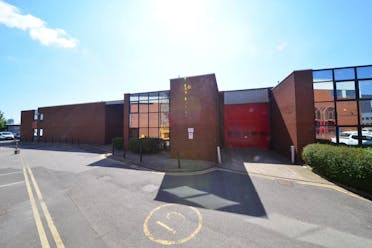 Unit 4, Heron Trading Estate, Acton, Industrial / Warehouse To Let - 1.png - More details and enquiries about this property