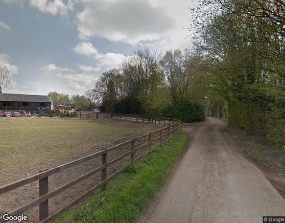 Offices, Shardeloes Farm, Amersham, Offices To Let - Street View