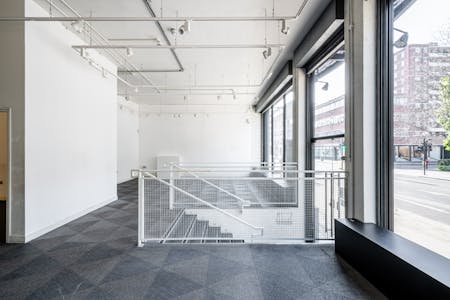 Ground floor & Basement, 70-72 Old Street, London, Industrial/Logistics / Leisure / Office / Retail To Let - Old St 70-72 - 3.jpg