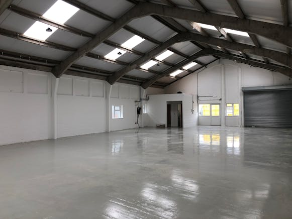 Unit 3 Pioneer Road, Faringdon, Industrial To Let - 3 Pioneer Road 4.jpg