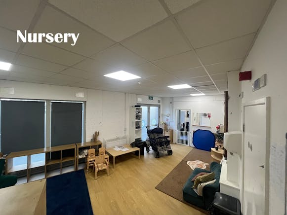 New Providence Wharf, Fairmont Avenue, London, Health & Fitness / Restaurant / Retail / Education To Let / For Sale - Nursery#5.jpg