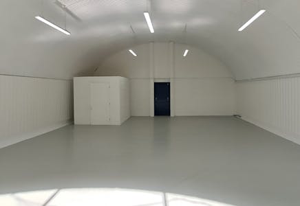 Arch, 206 Barnardo Street, London, Industrial To Let - 3.jpg