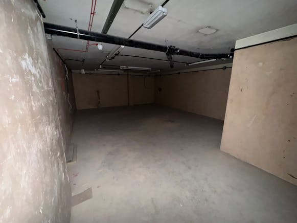 Basement, 63-67 High Street, Rayleigh, Retail To Let - IMG20250604WA0048.jpg