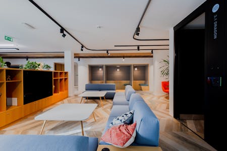 Wellington House, Wimbledon, Office To Let - 4A6A2689HDR 1.jpg