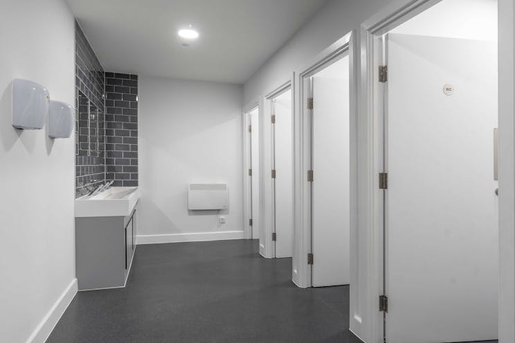 Unit 2 Transcentral, Reading, Industrial / Warehouse To Let - WC2.jpg