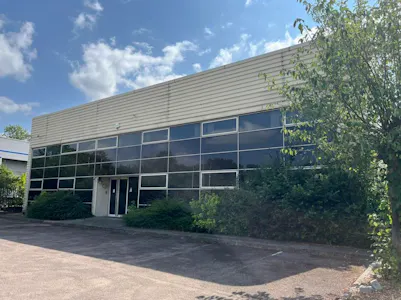 71 Alston Drive, Milton Keynes, Industrial/Logistics To Let - img1.png
