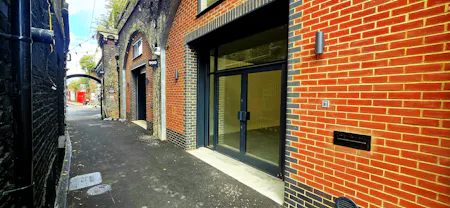 Arch 500, Bethnal Green Road, Bethnal Green, London, Industrial To Let - 20260819_132957 - Edited.jpg