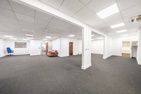 11 Wembley Park Business Centre, Wembley, Warehouse To Let - 1234505 2.jpg