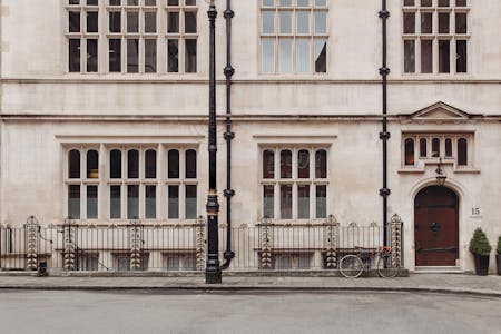 15 Stratton Street, London, Office / Serviced Office To Let - GPH Ext.jpg