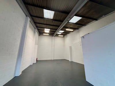 Unit 13 Endeavour Close, Port Talbot, Industrial To Let - thumbnail_IMG_6408.jpg