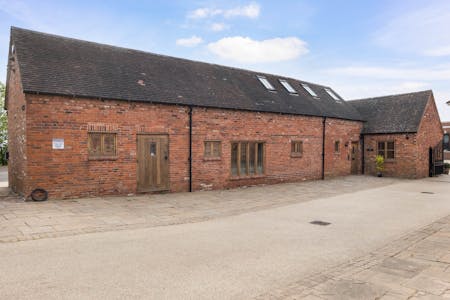 The Coach House @ Oldberrow Manor, Henley-in-Arden, Office To Let - P3435110.jpg