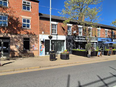 42 London Road, Alderley Edge, Office / Retail To Let - 20260424_104316.jpg