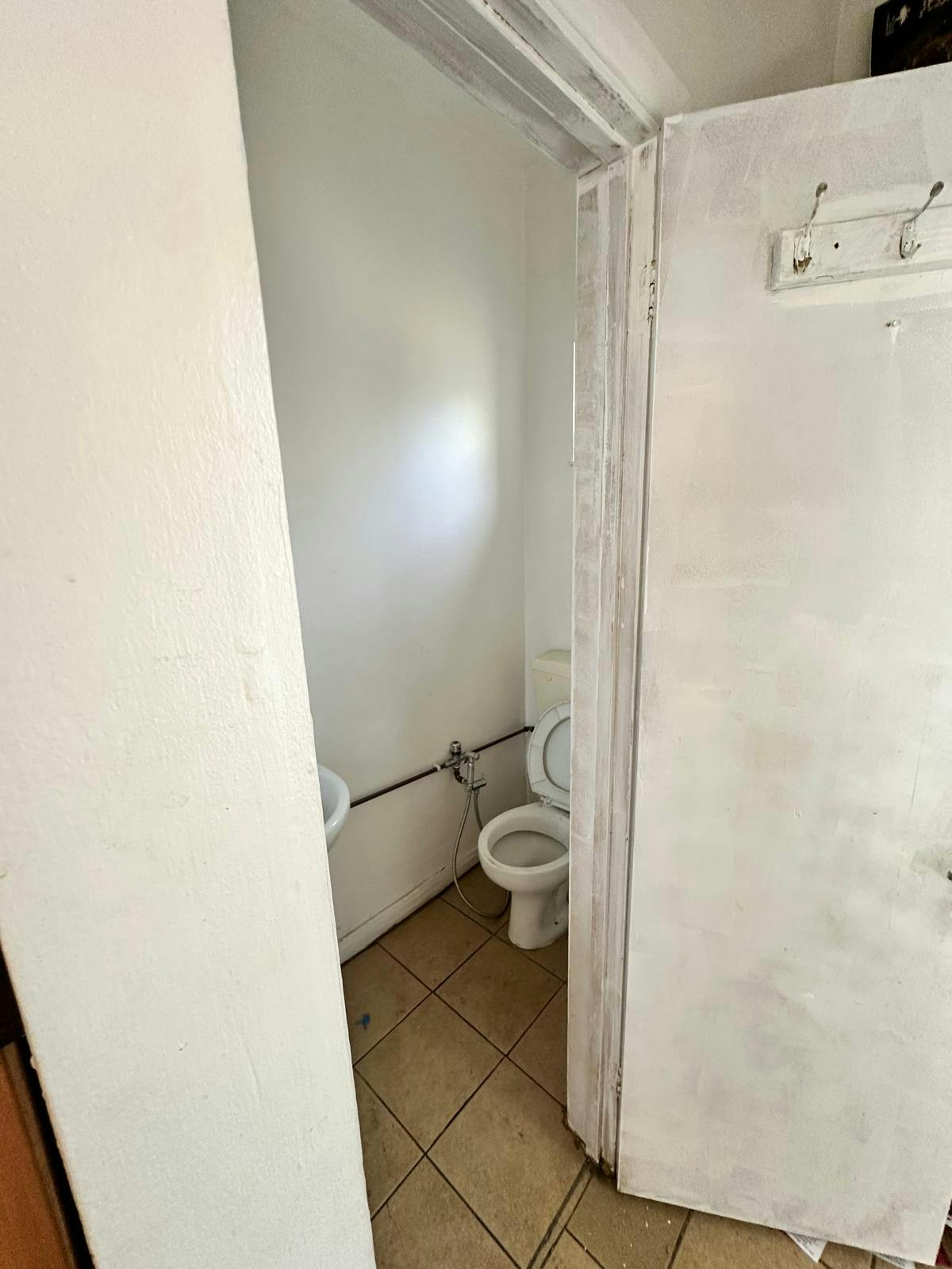 118 Goldhawk Road, London, Retail To Let - 7007f5ff-8559-4fb2-b049-42be9feb684c.jpg