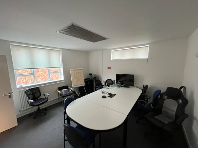 59-61 Milford Trading Estate, Reading, Industrial / Warehouse To Let - IMG_1182.JPG