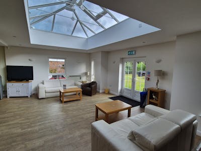 Beechwood Cancer Care Centre, Chelford Grove, Stockport, D1 (Non Residential Institutions) / Office / Residential For Sale - 20250901_152710.jpg