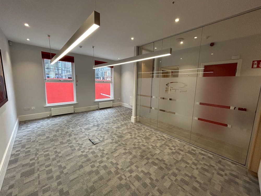 18 Clanwilliam Square - 5.jpg