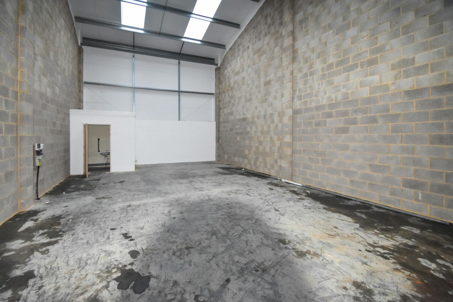 Retail/Shop in Ringwood - photo 3