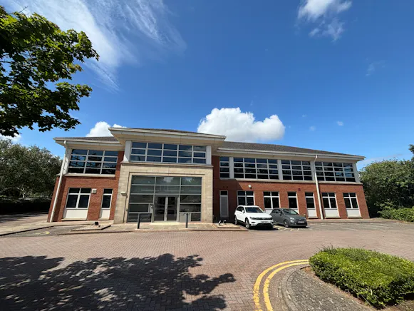 1600 Parkway North, Bristol, Office To Let - IMG_2636.JPEG