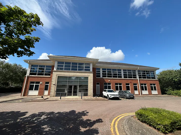 1600 Parkway North, Bristol, Office To Let - IMG_2636.JPEG