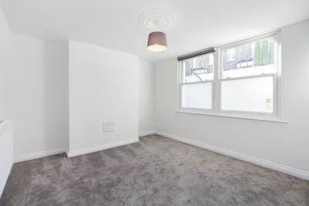 Tuskar Street, London, Maisonette To Let - Daniel_Watney97B_Tuskar_Street8.jpg