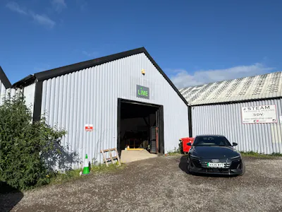 Unit 5 Phoenix Works, Windsor Road, Redditch, Industrial/Logistics To Let - IMG_2206.JPG